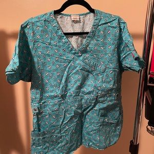 Dickies scrub top